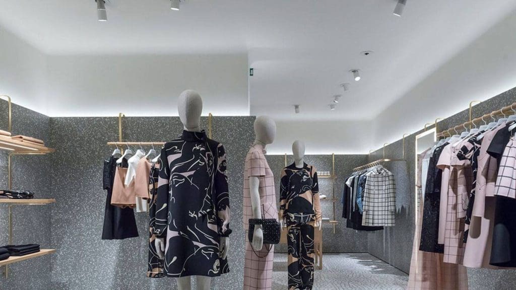 Valentino-Milla-de-Oro-de-Madrid-Barrio-de-Salamanca-Calle-Ortega-y-Gasset-Imagen-2