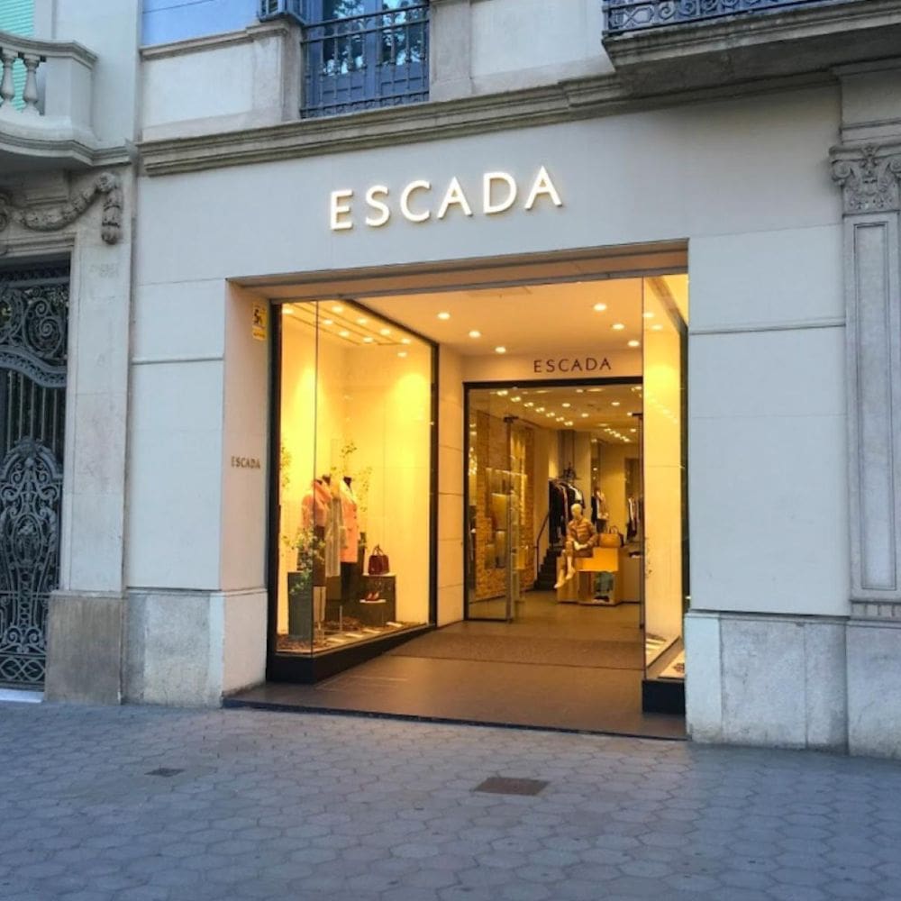Escada Boutique – Calle Jose Ortega y Gasset – Barrio de Salamanca – Milla de Oro Madrid – Imagen 2