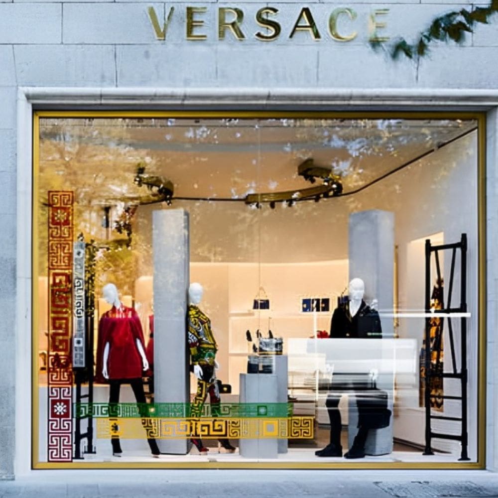 Versace – Calle de Serrano – Milla de Oro – imagen 2